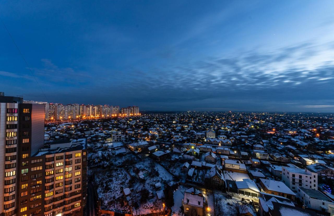 Luxury Apartment, Dniprovska Embankment26, Sokorki Kiev Exterior foto